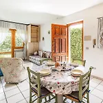 Apartman La Chimera 700m From Sea - Happy *